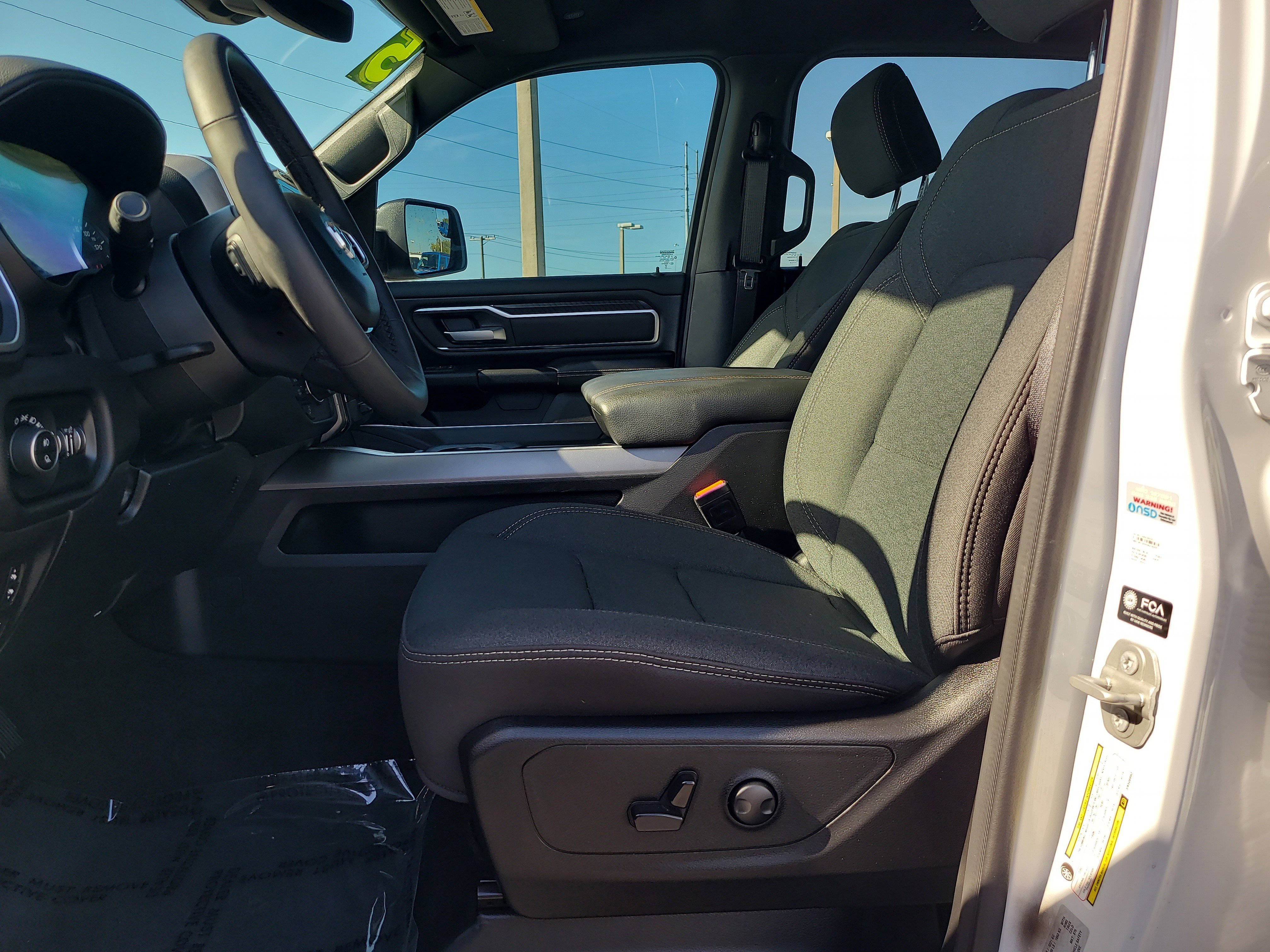 Used 2025 RAM 1500 Big Horn image 18