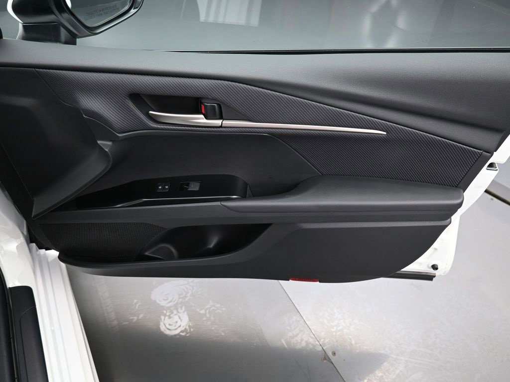 Certified 2025 Toyota Camry SE image 33