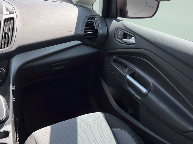 Used 2018 Ford C-MAX SE w/ Equipment Group 201A FWD image 13