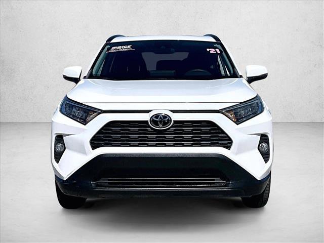 Used 2021 Toyota RAV4 XLE video 2
