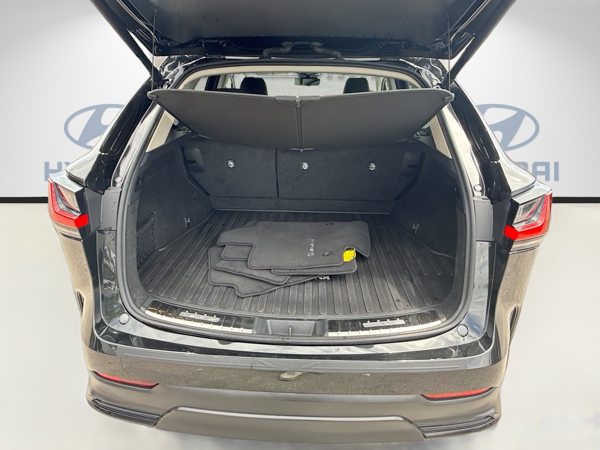 Used 2025 Lexus NX 250 FWD w/ Accessory Package (K3) image 24