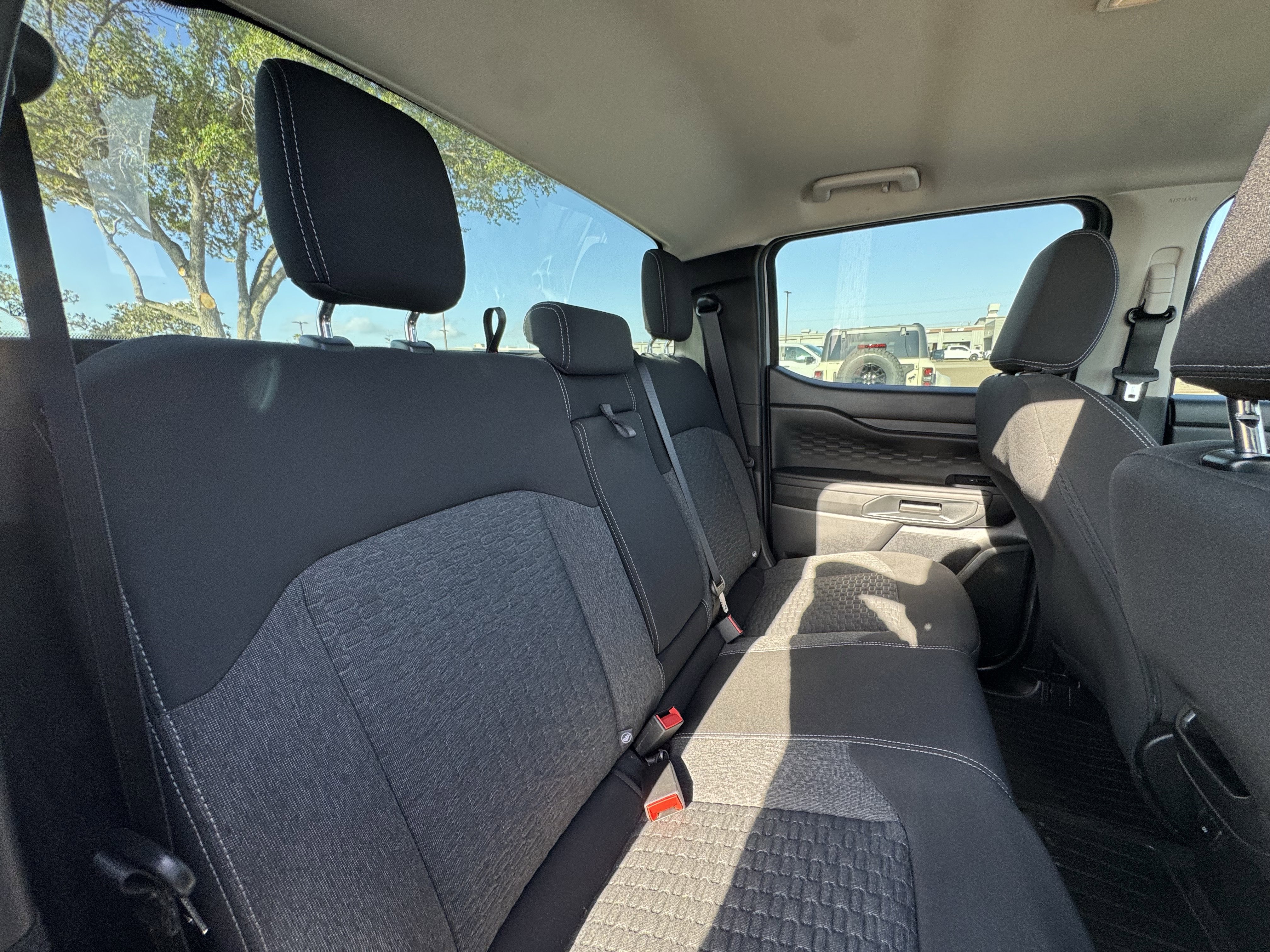 Certified 2024 Ford Ranger XL image 30