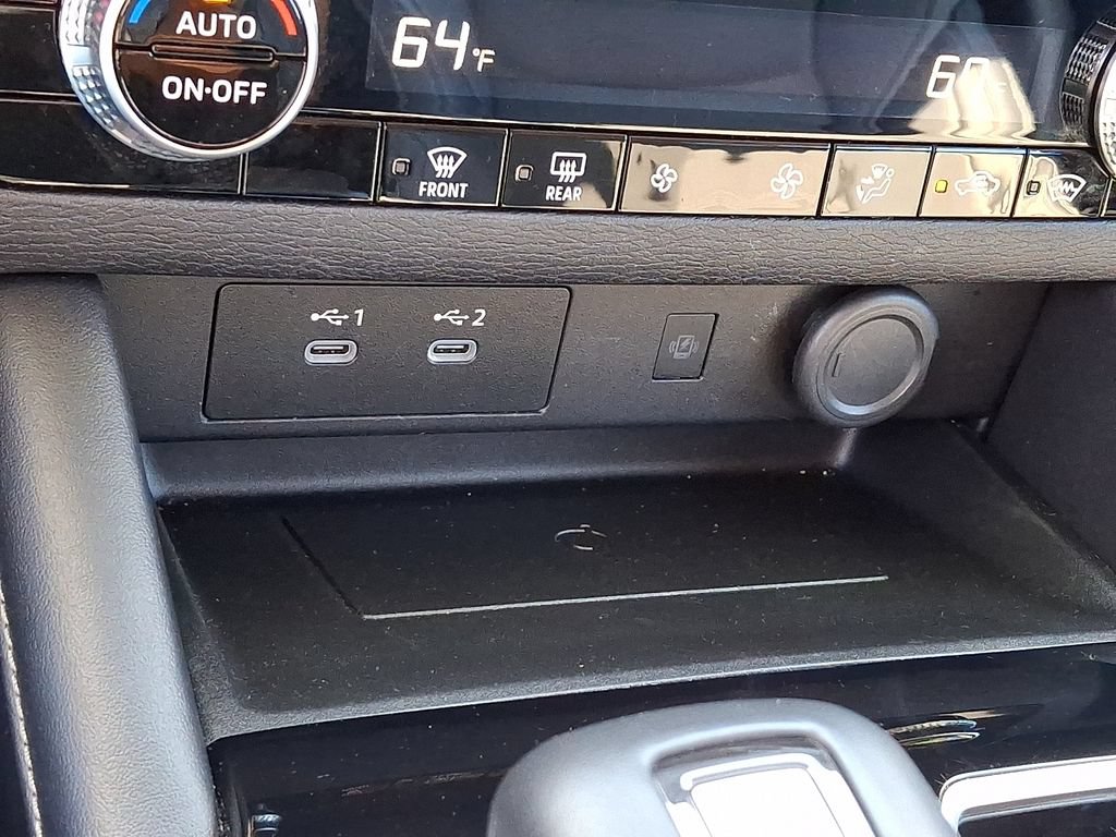 Used 2025 Mitsubishi Outlander SE AWD/4WD image 27