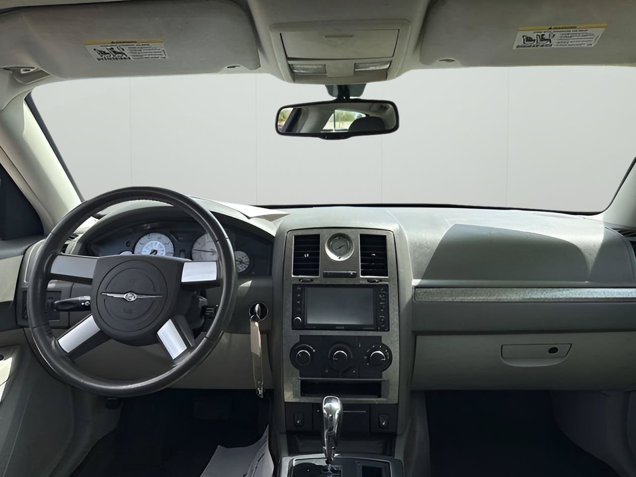 Used 2008 Chrysler 300 Touring RWD image 21