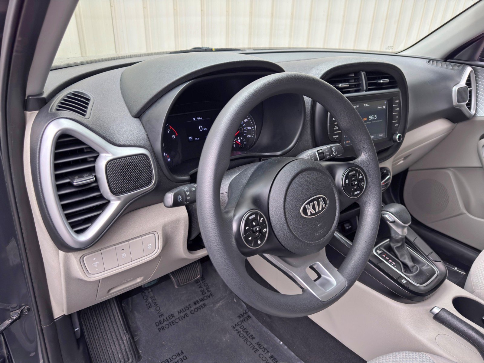 Used 2020 Kia Soul LX FWD image 12