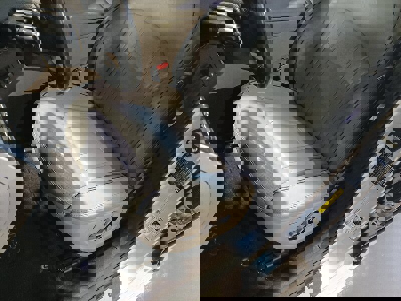 Used 2018 Genesis G80 3.8 w/ Option Group 03 image 15