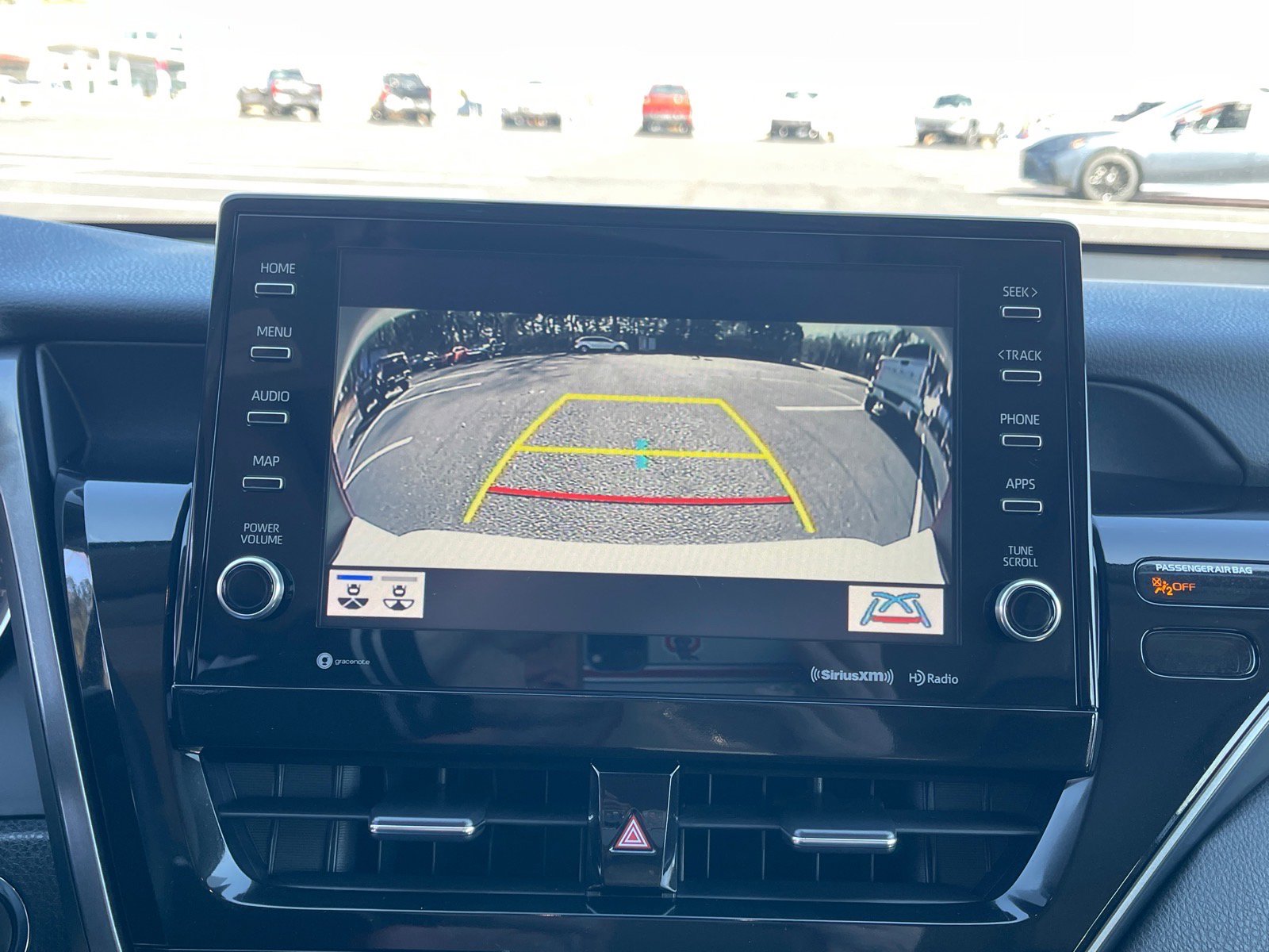 Used 2023 Toyota Camry XLE image 6