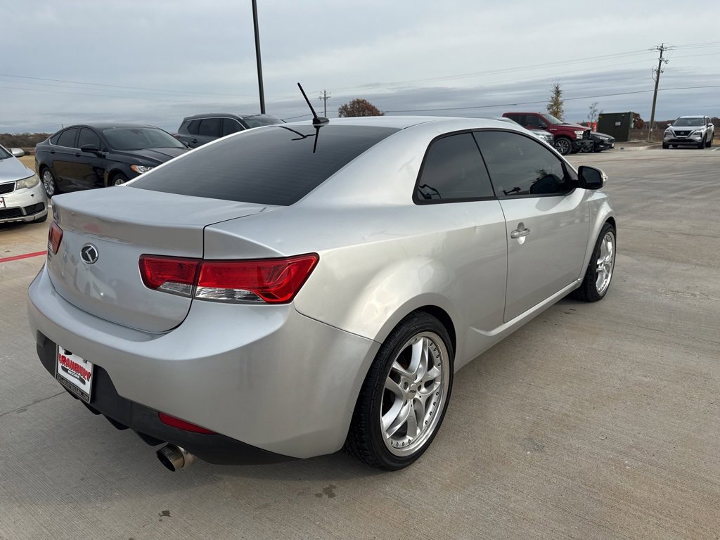 Used 2010 Kia Forte Koup EX image 5