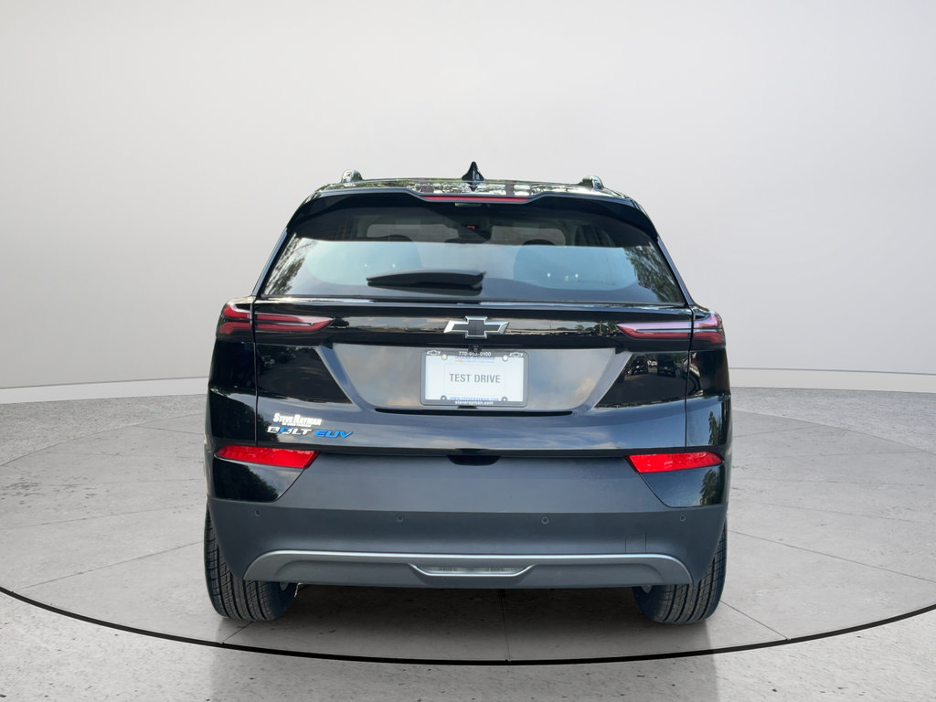Certified 2023 Chevrolet Bolt EUV LT w/ Driver Confidence Package FWD image 8