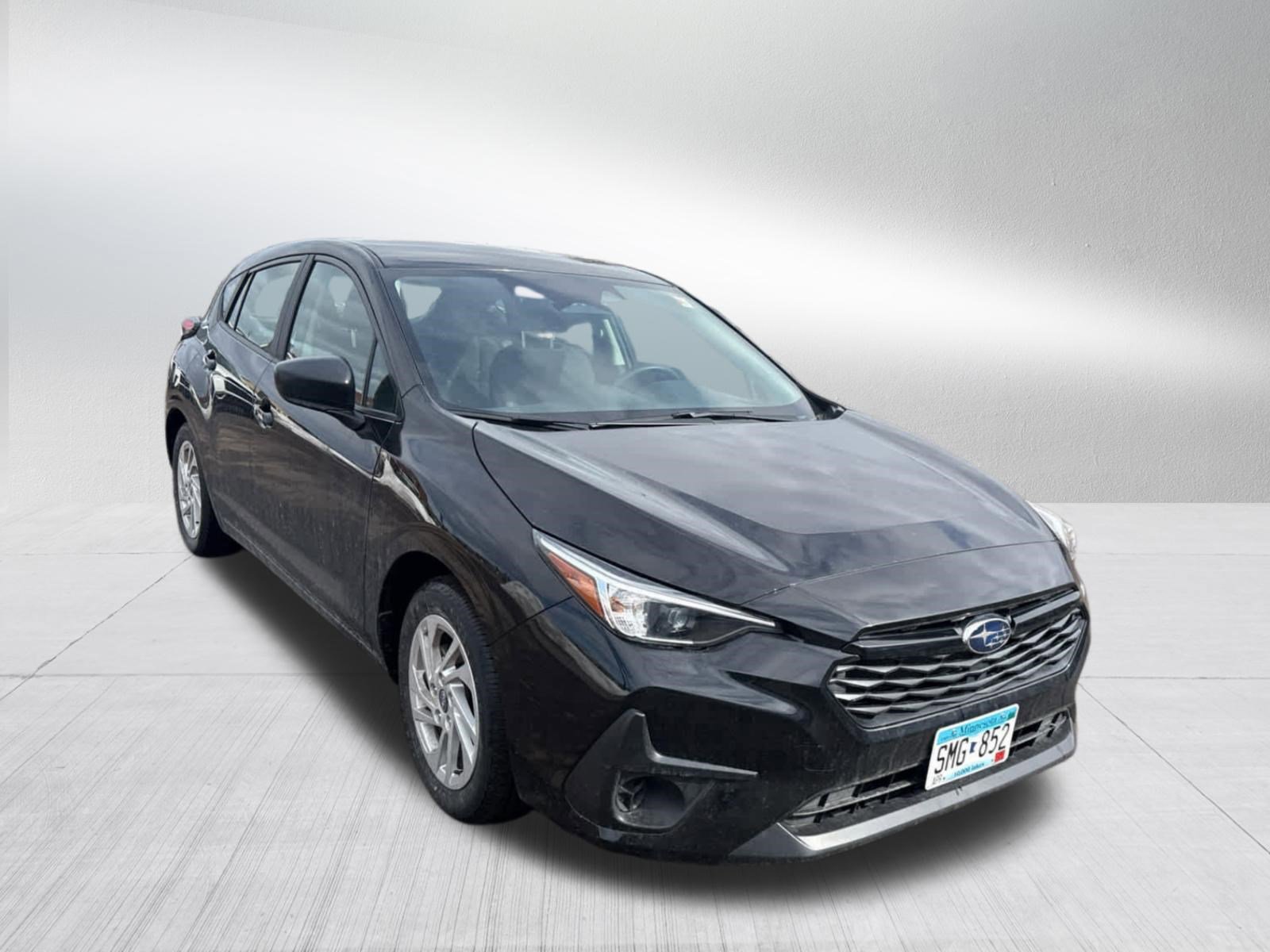 Certified 2025 Subaru Impreza 2.0i image 4