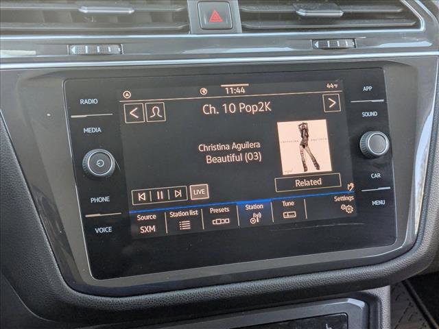 Used 2022 Volkswagen Tiguan SE image 12