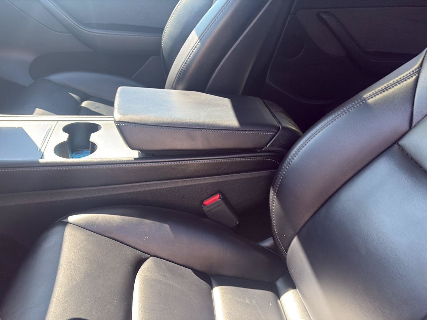Used 2023 Tesla Model Y 2WD image 11