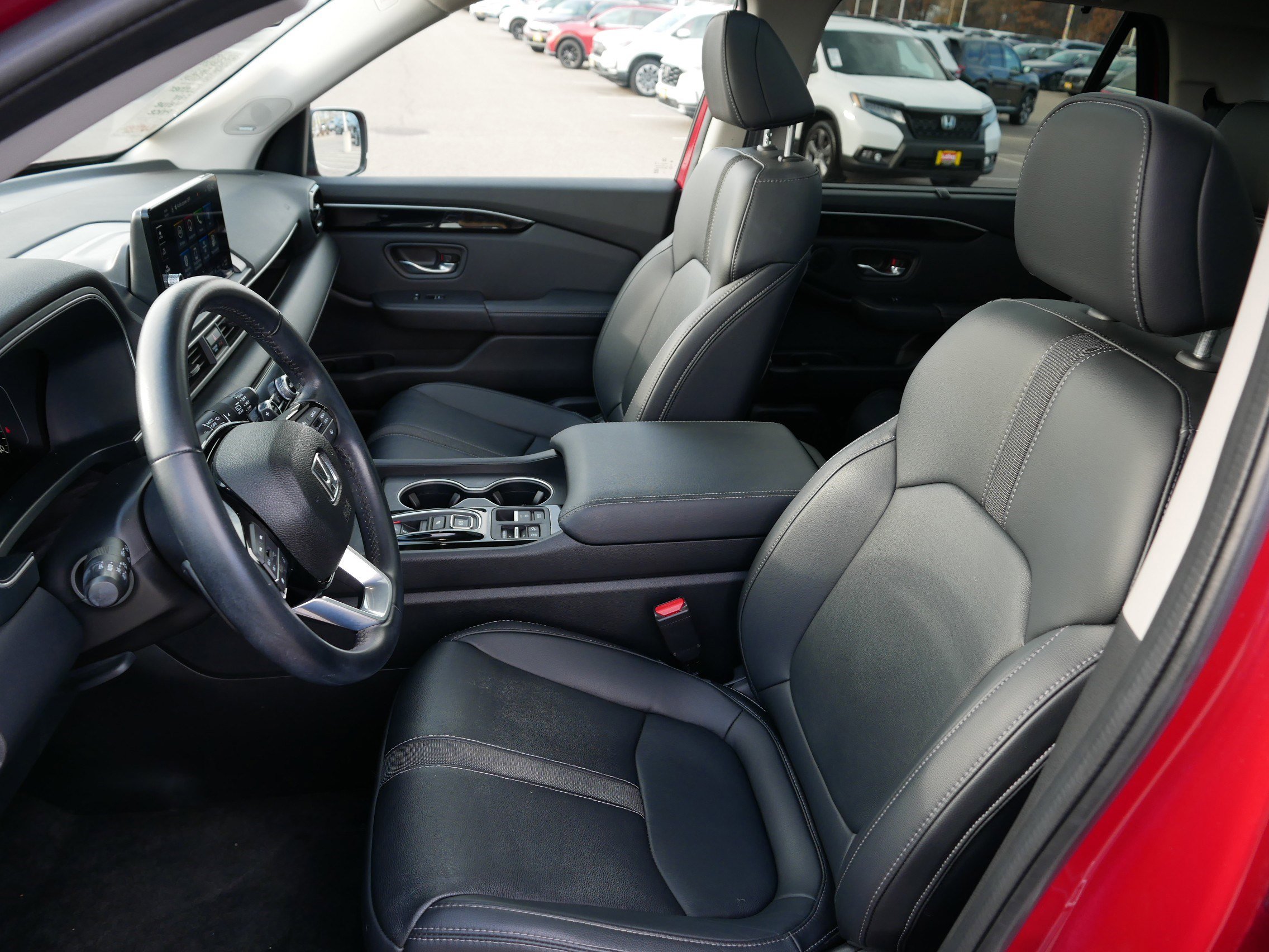 Used 2023 Honda Pilot Touring image 22