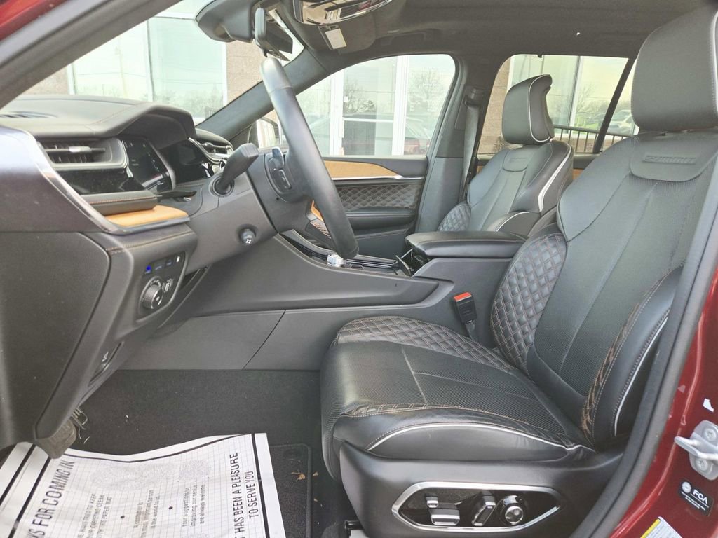 Used 2022 Jeep Grand Cherokee Summit image 12