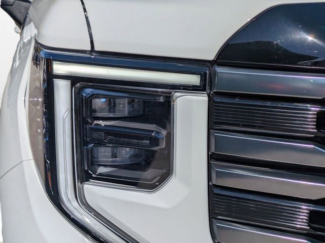 Used 2025 GMC Sierra 1500 AT4 AWD/4WD image 9