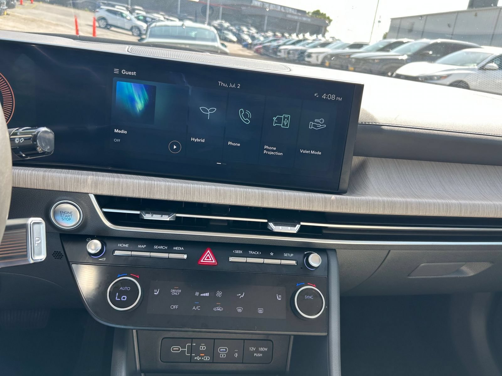 Used 2025 Hyundai Sonata SEL FWD image 17