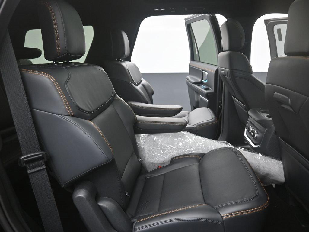 New 2025 Ford Expedition Tremor image 10