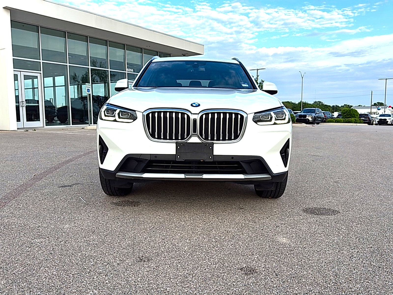 Certified 2024 BMW X3 sDrive30i w/ Premium Package image 2