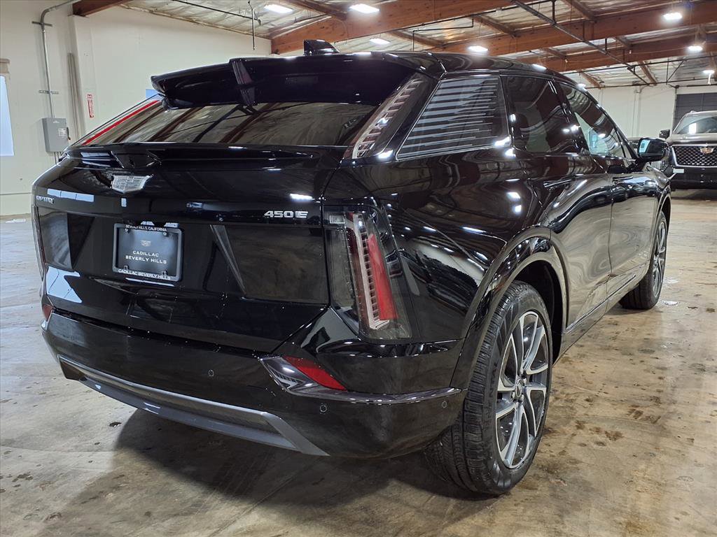 New 2026 Cadillac Optiq Sport 1 image 7