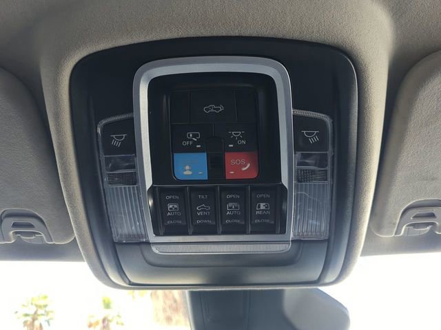 Certified 2025 RAM 1500 Tungsten w/ Off Road Group AWD/4WD image 24