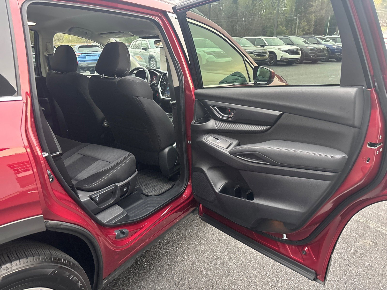 Certified 2025 Subaru Ascent Premium image 39