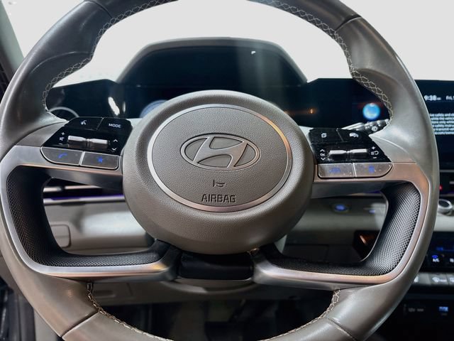 Used 2024 Hyundai Elantra SEL w/ Convenience Package FWD image 11