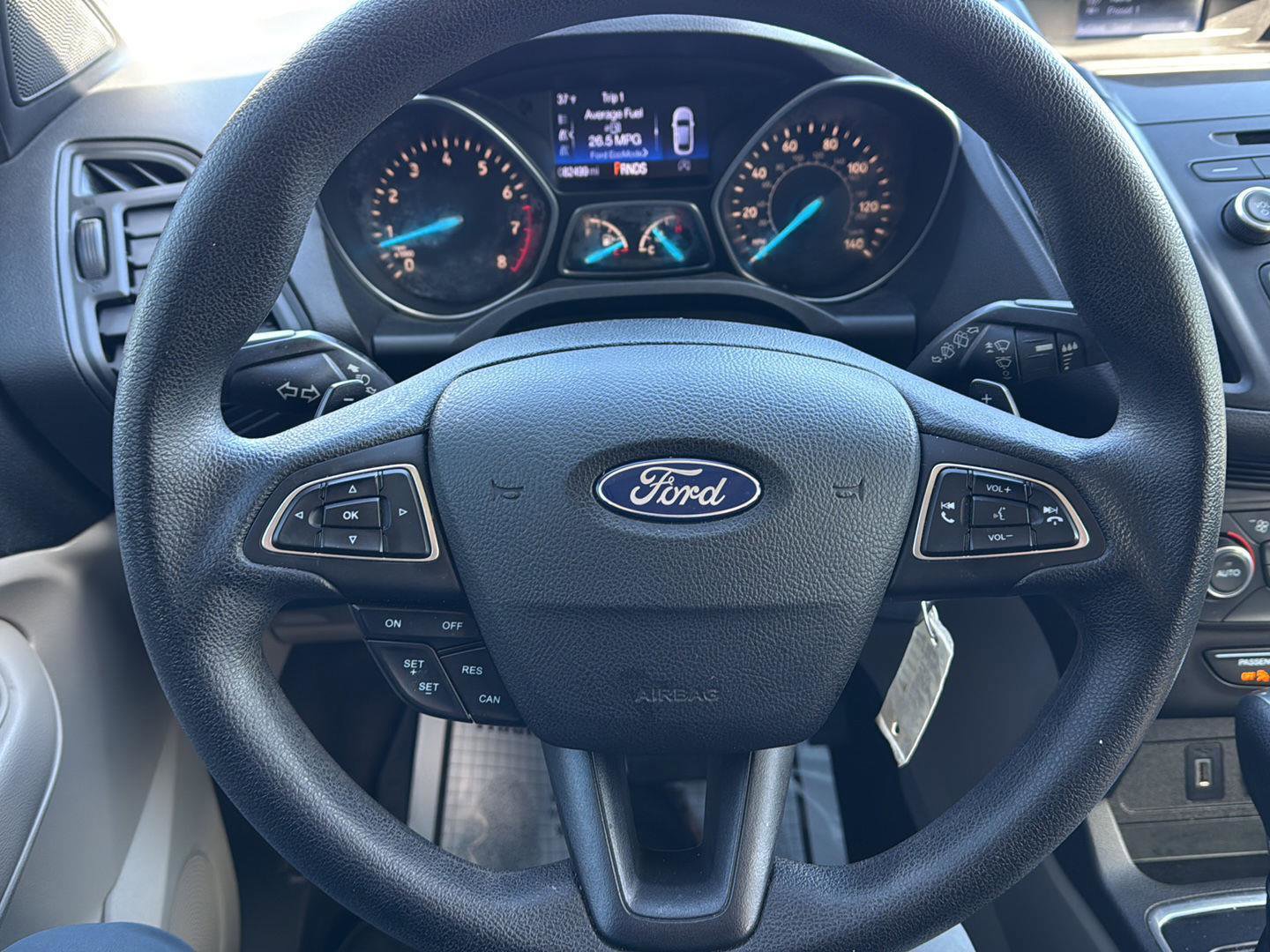 Used 2017 Ford Escape SE image 5