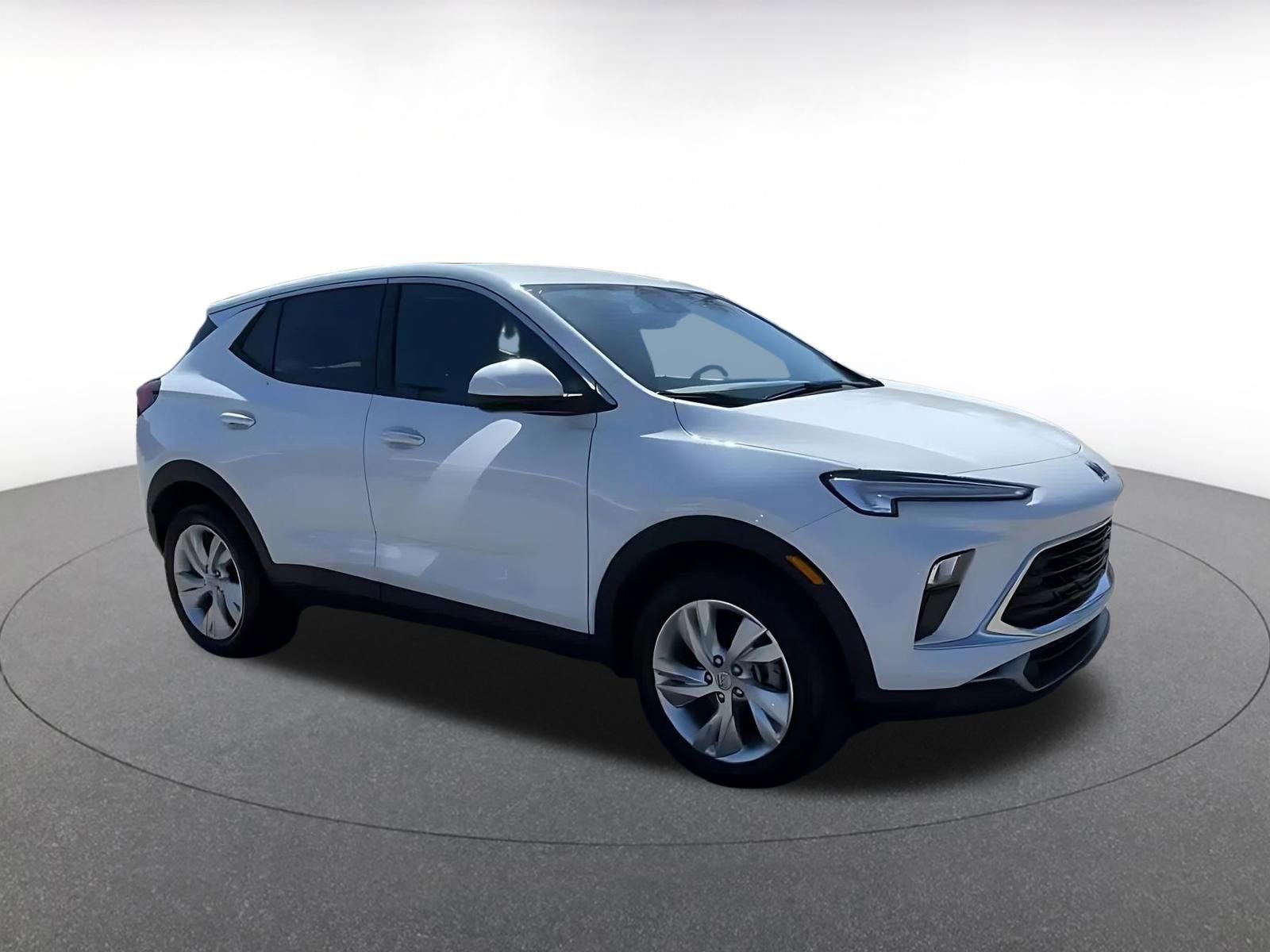 Used 2025 Buick Encore GX Preferred image 2