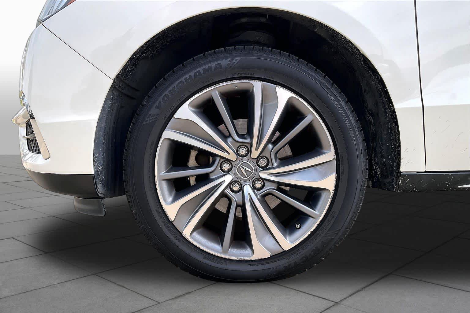 Used 2017 Acura MDX FWD w/ Technology Package image 9