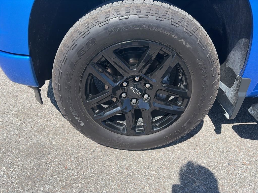 Used 2026 Chevrolet Silverado 1500 RST w/ RST Select Package image 11