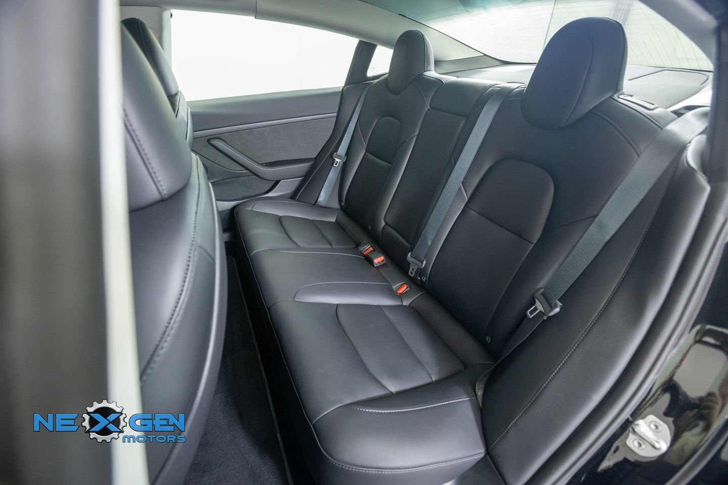 Used 2023 Tesla Model 3 Long Range AWD/4WD image 31