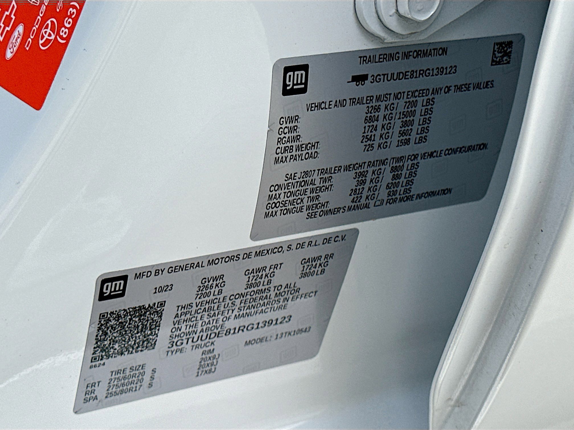 Used 2024 GMC Sierra 1500 SLT w/ X31 Off-Road Package image 31