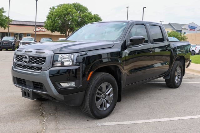 Used 2025 Nissan Frontier SV w/ SV Convenience Package AWD/4WD image 6