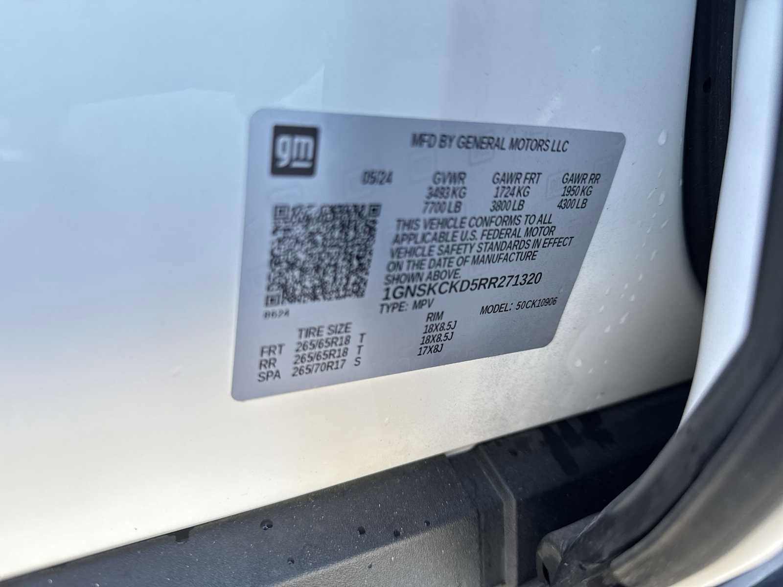Used 2024 Chevrolet Suburban LT AWD/4WD image 35