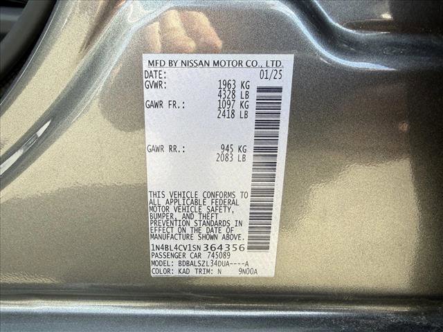 Used 2025 Nissan Altima 2.5 SR image 22