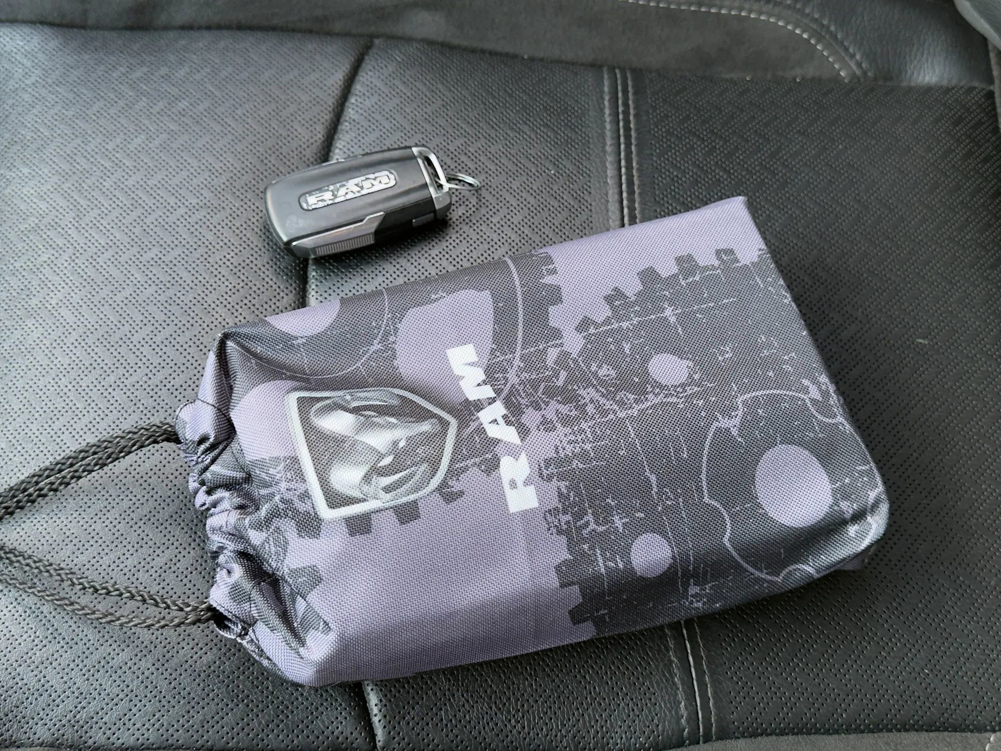 Used 2022 RAM 3500 Laramie image 34