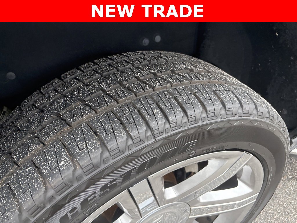 Used 2019 Cadillac Escalade Luxury image 4