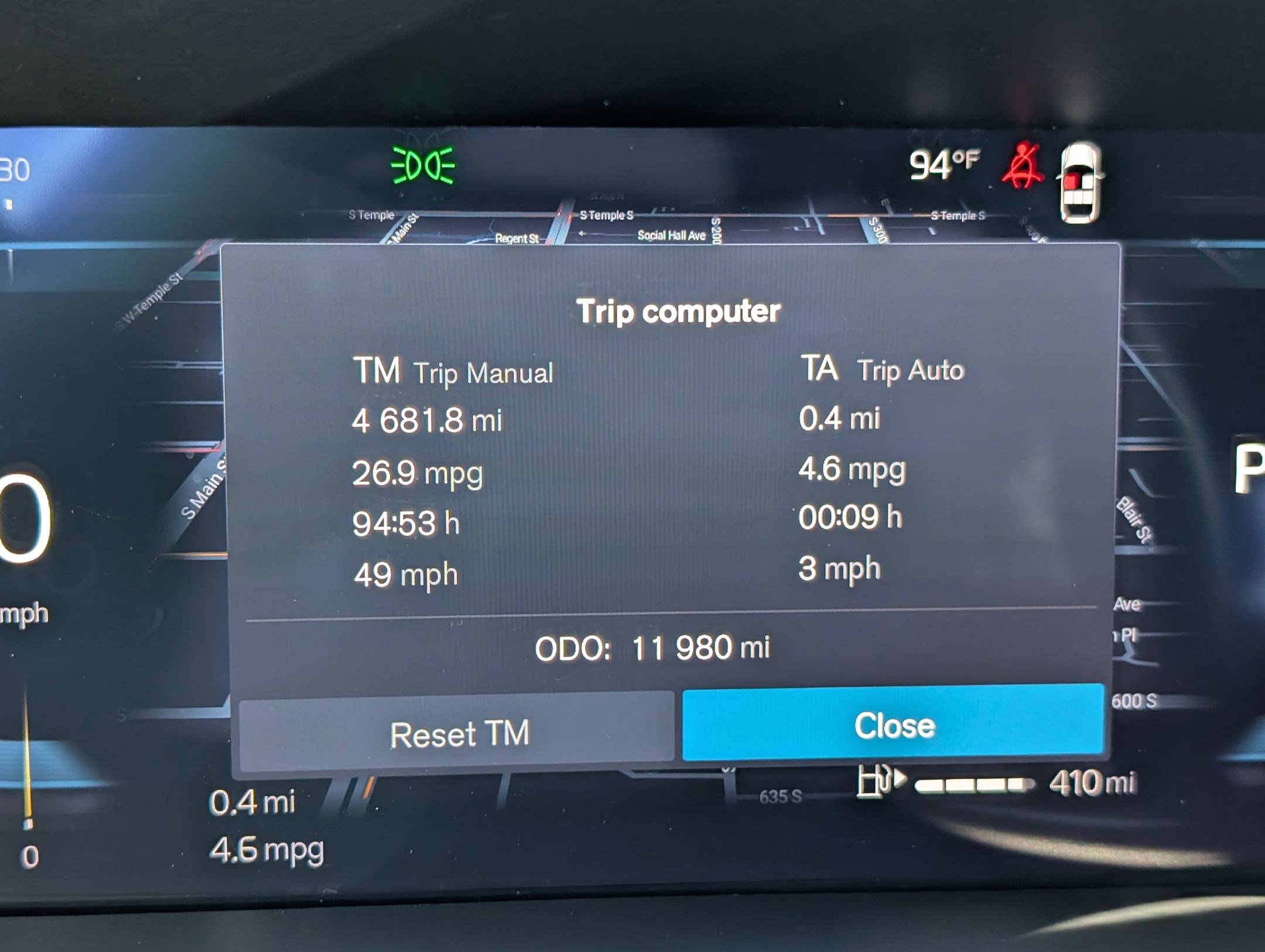 Used 2025 Volvo V60 B5 Cross Country Plus image 19