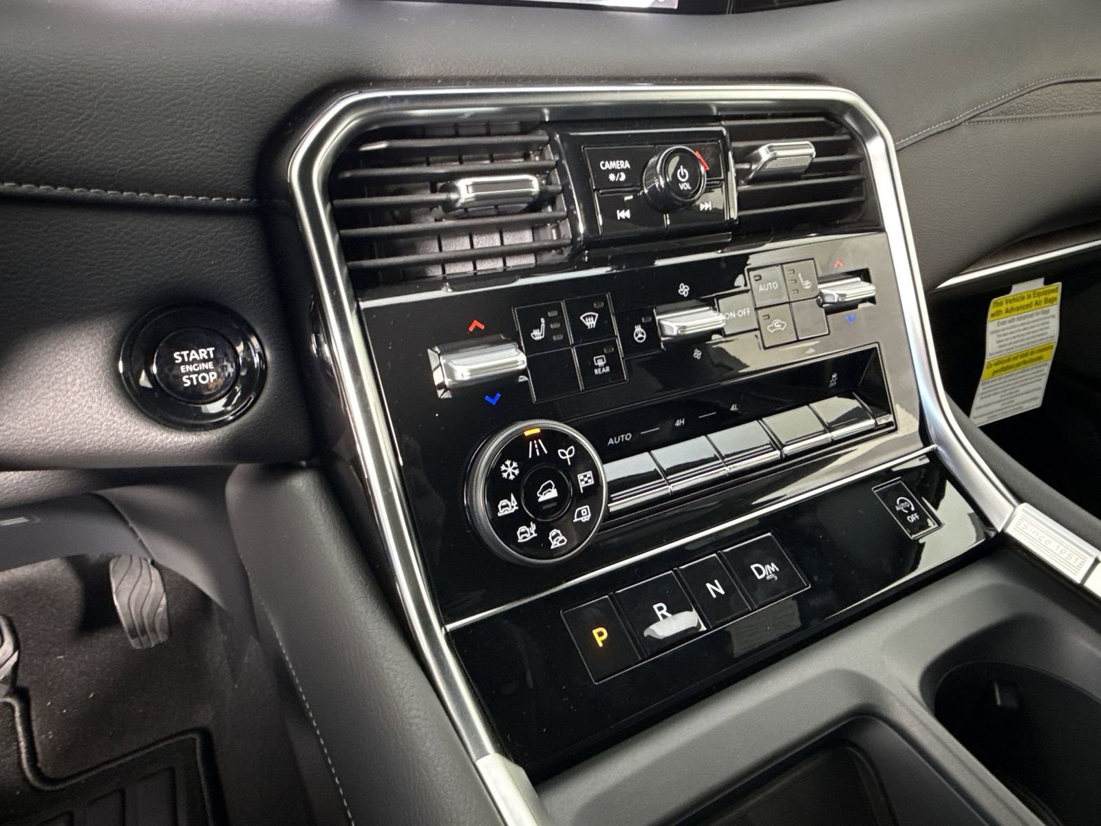 New 2026 Nissan Armada SL w/ Captain's Chari Seat Package image 10