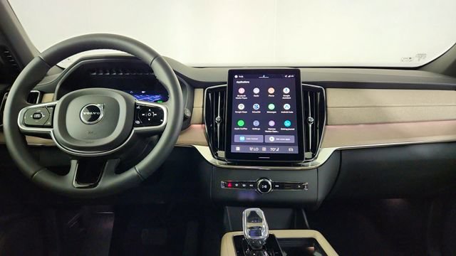 New 2026 Volvo XC90 T8 Plus w/ Protection Package Premier AWD/4WD image 27