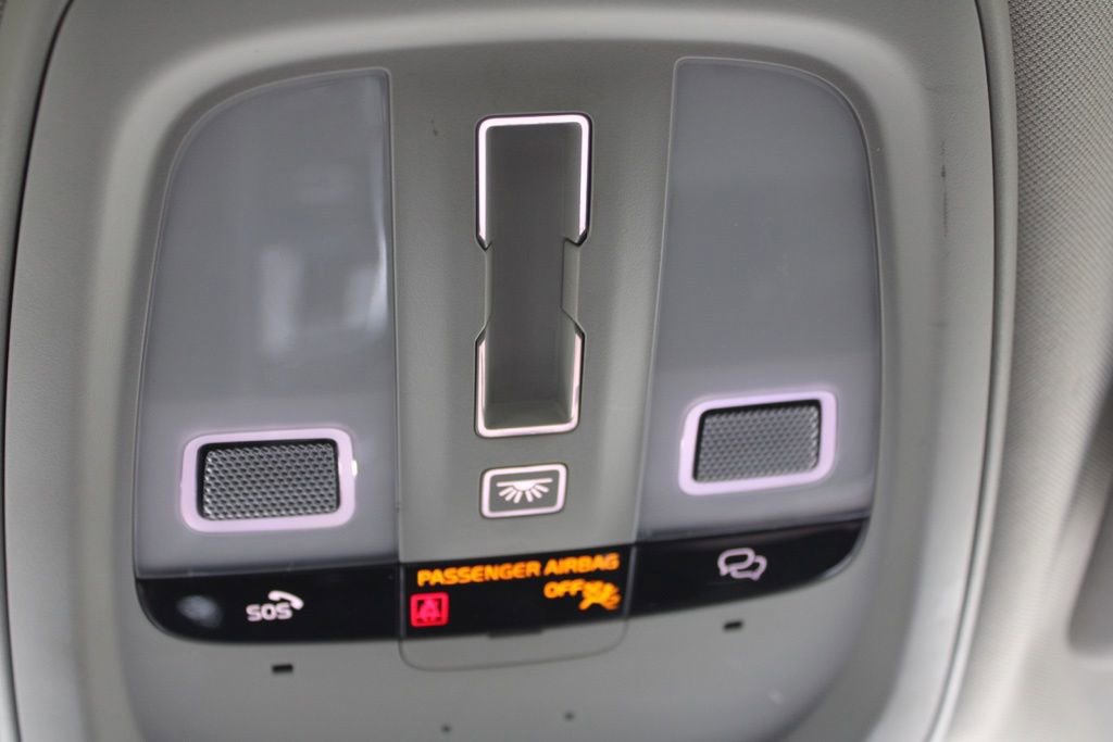 Used 2024 Volvo S60 B5 Plus image 27