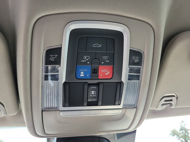 Used 2022 RAM 1500 Laramie image 31