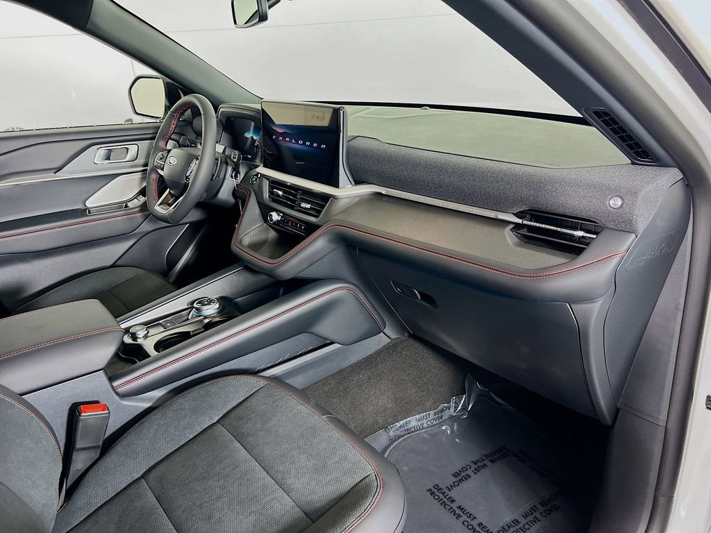 New 2026 Ford Explorer ST w/ Sun And Sound Package image 32