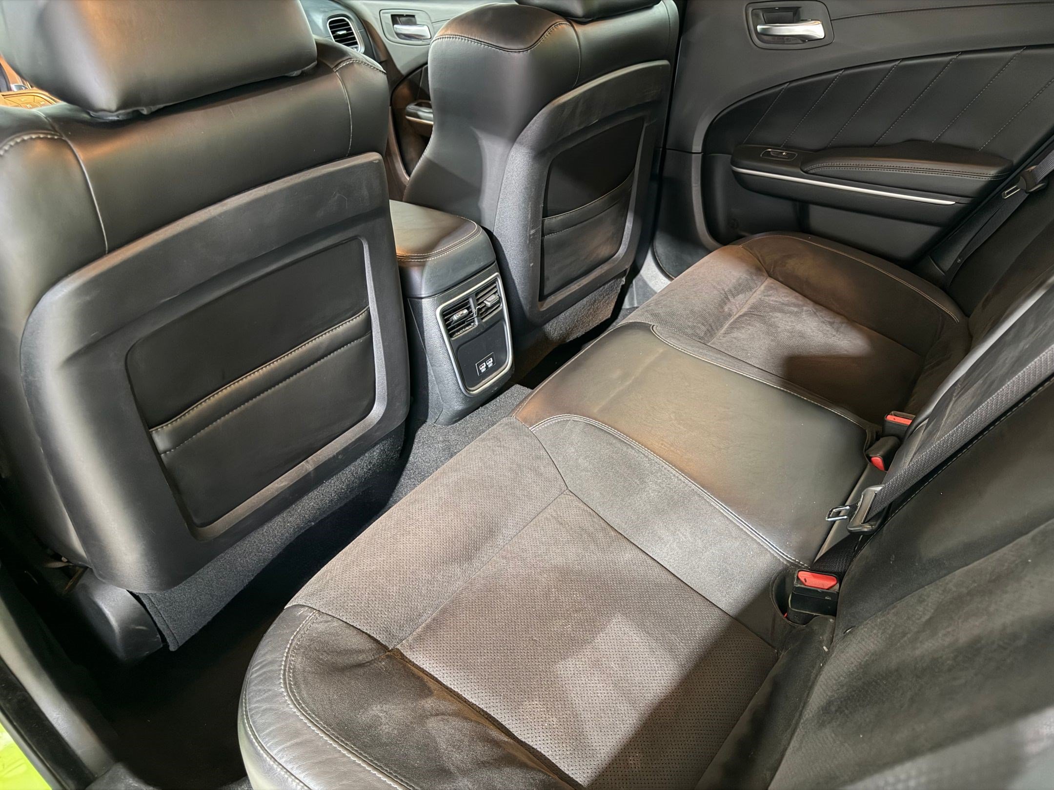 Used 2023 Dodge Charger Scat Pack RWD image 39