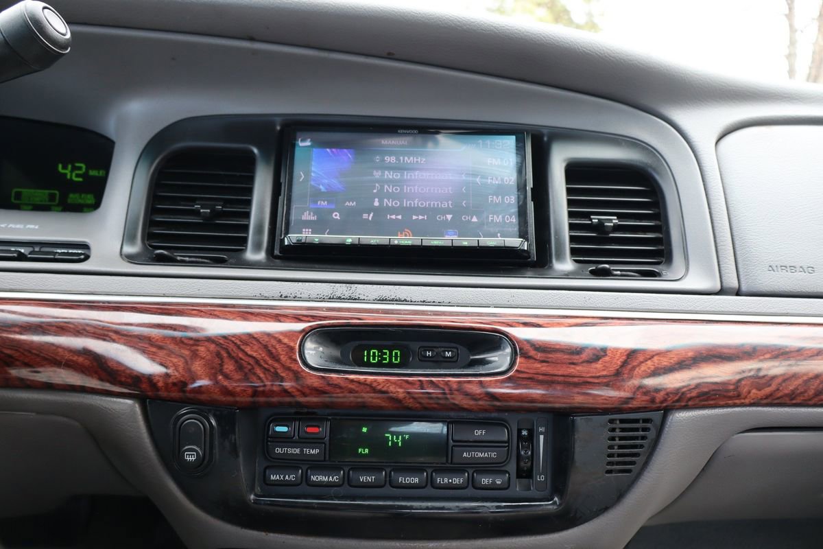 Used 2002 Mercury Grand Marquis LS image 34