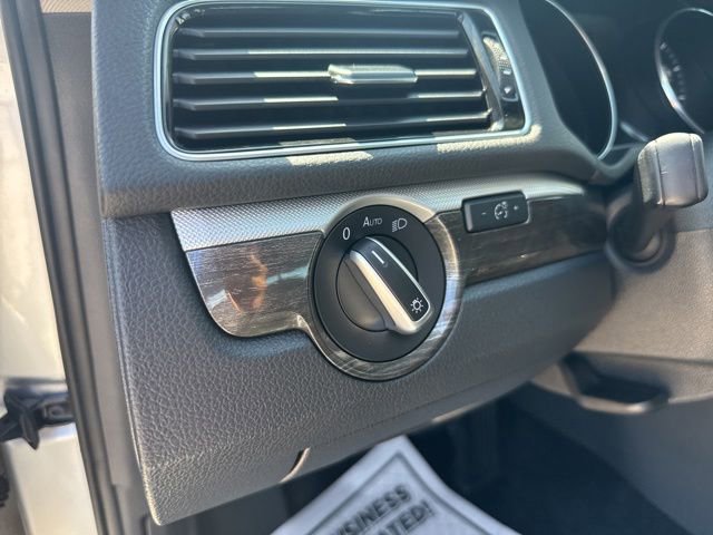 Used 2016 Volkswagen Passat 1.8T SE FWD image 24
