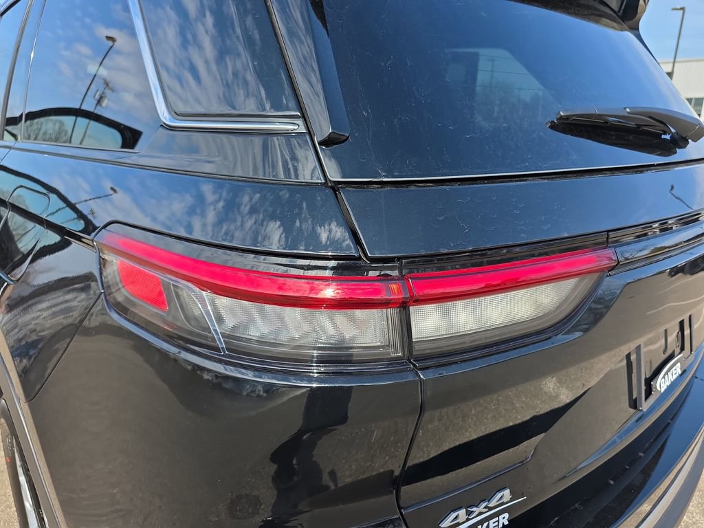 New 2026 Jeep Grand Cherokee Laredo X image 34