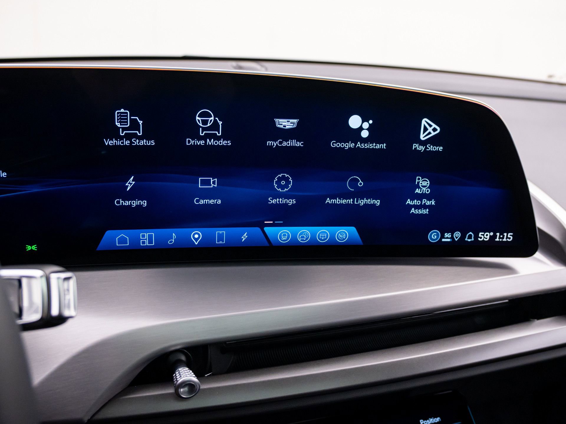 New 2026 Cadillac Vistiq Sport w/ LPO, Floor Liner Package AWD/4WD image 28