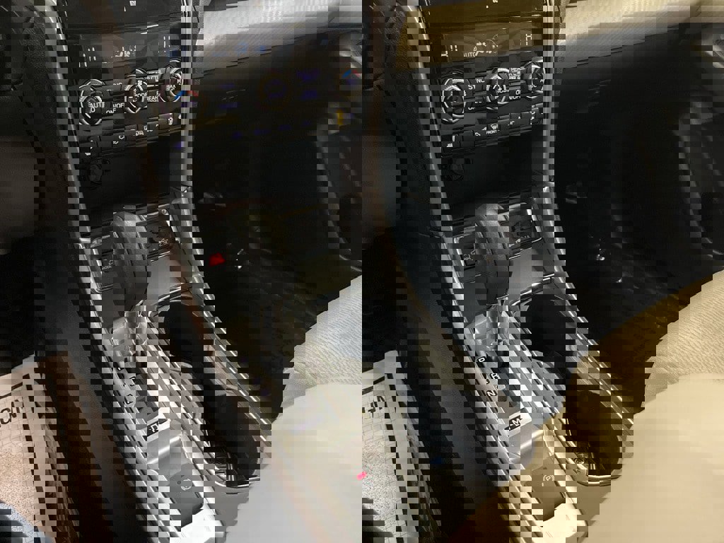 Used 2019 Subaru Ascent Premium w/ Popular Package #3 image 25