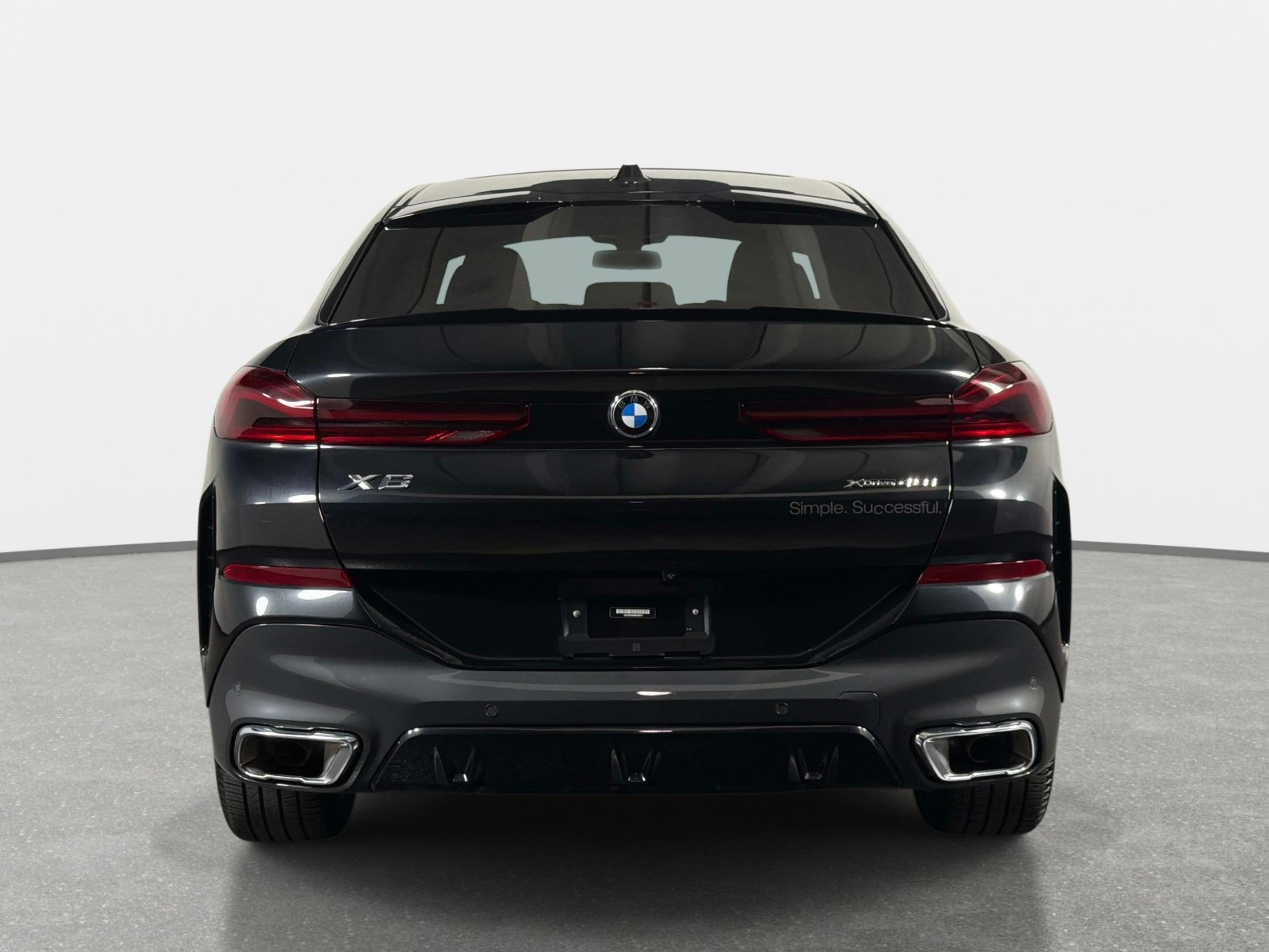 Used 2024 BMW X6 xDrive40i w/ Parking Assistance Package AWD/4WD image 4